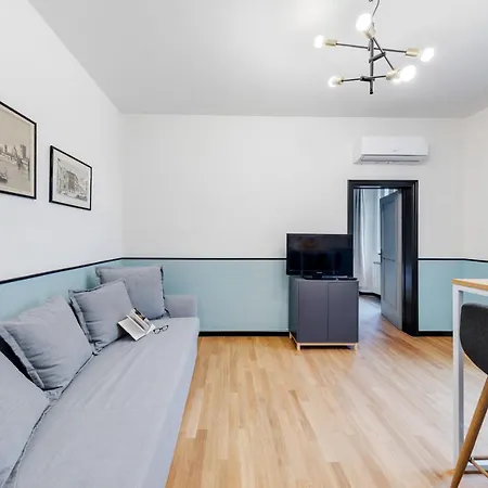 Апартаменты Guesthost - Fortezza Cozy And Quiet Flat *
