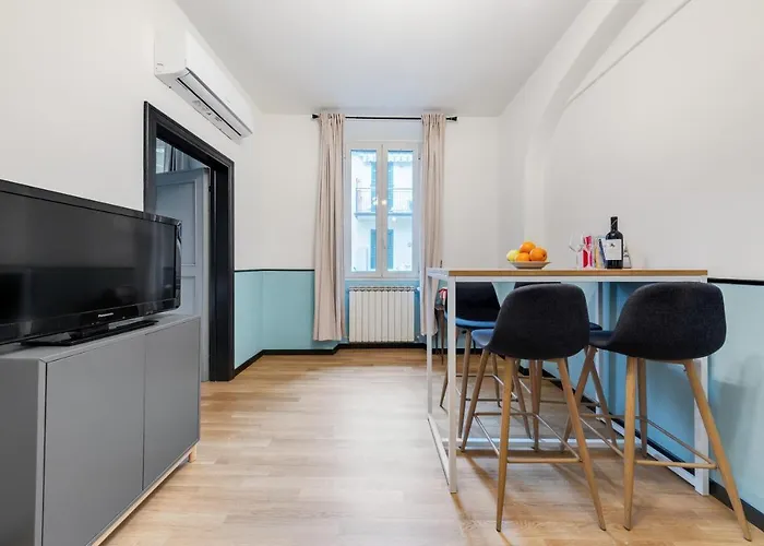Guesthost - Fortezza Cozy And Quiet Flat Апартаменты Флоренция