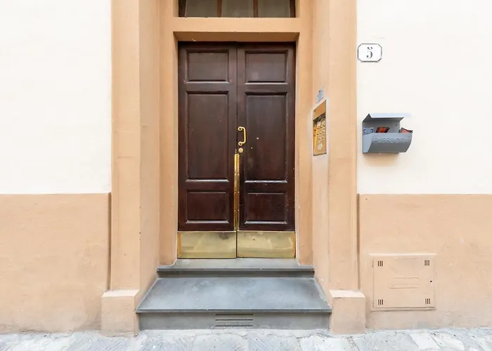 Guesthost - Fortezza Cozy&quiet Flat Appartamento *